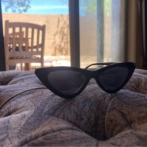 Cat eye sunglasses